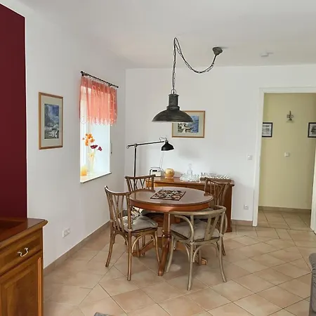 Laura 1 03 In Ost Mit Terrasse Apartament Kühlungsborn